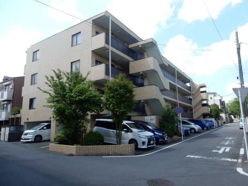 生田グリーンヒルズの外観