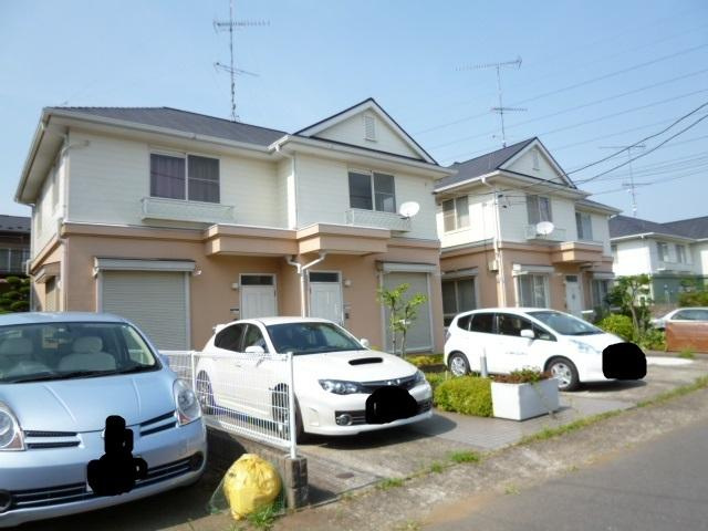 サニーガーデンの駐車場