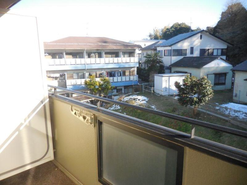 ウィンザーハイム向ヶ丘のバルコニー