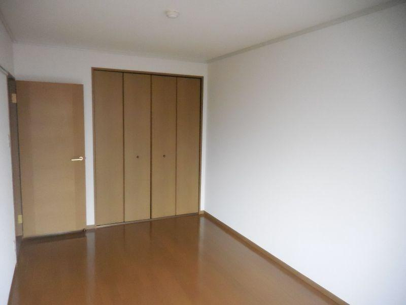 ウィンザーハイム向ヶ丘の居間・リビング