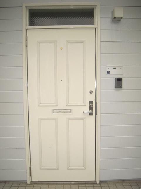 グランドール梶ケ谷のエントランス