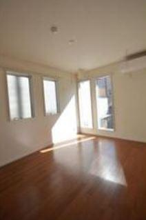 府中フォレストメゾン是政の居間・リビング