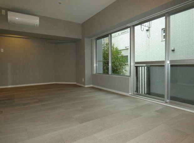 第3セイワレジデンスの居間・リビング