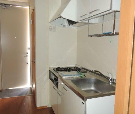 川崎市多摩区中野島１丁目のアパートの居間・リビング