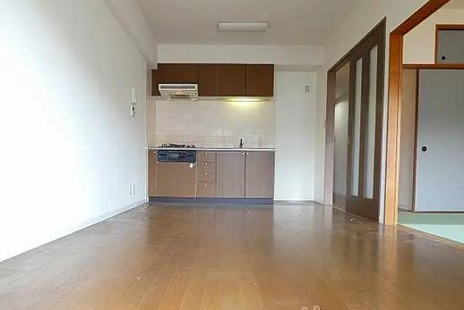 川崎市多摩区宿河原３丁目の賃貸マンションの居間・リビング