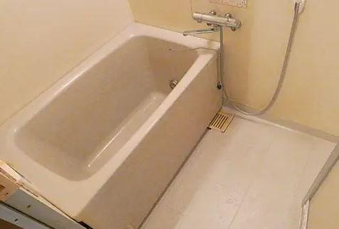 川崎市多摩区宿河原３丁目の賃貸マンションの浴室