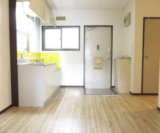 川崎市多摩区登戸新町のアパートの外観