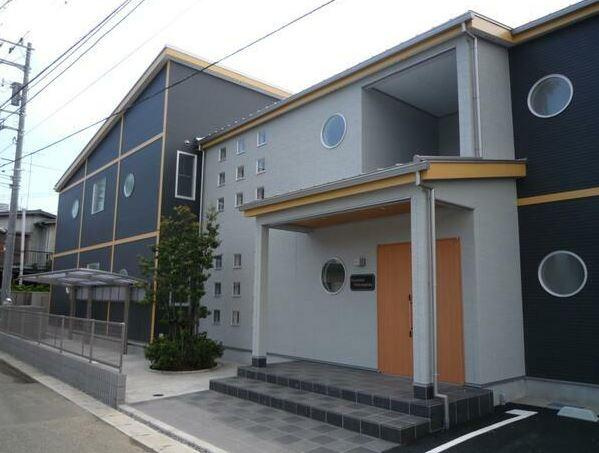 川崎市多摩区登戸のアパートのバルコニー