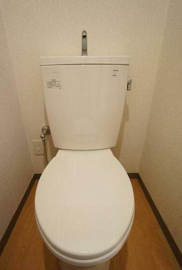 川崎市多摩区枡形６丁目の賃貸マンションのトイレ