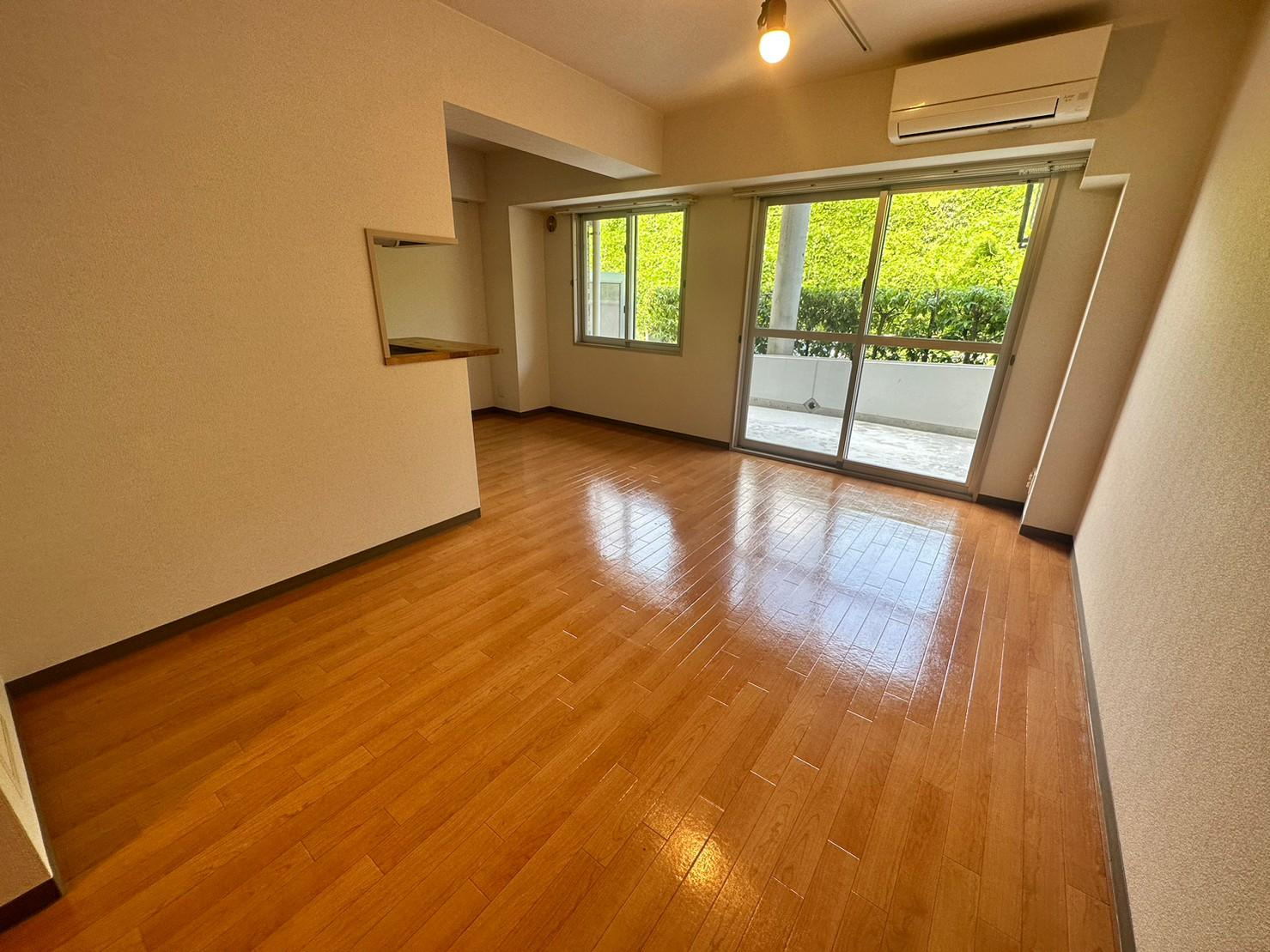 川崎市多摩区枡形６丁目の賃貸マンションの居間・リビング