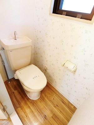 川崎市多摩区東生田２丁目の賃貸マンションのトイレ
