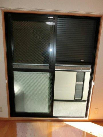 川崎市多摩区登戸新町のアパートのバルコニー