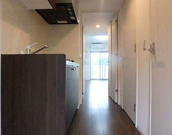 レジデンス清末（楽器可新築マンション）の玄関