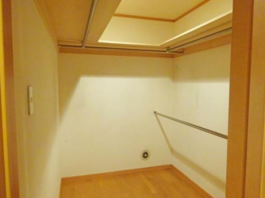 狛江市元和泉2丁目住宅の収納