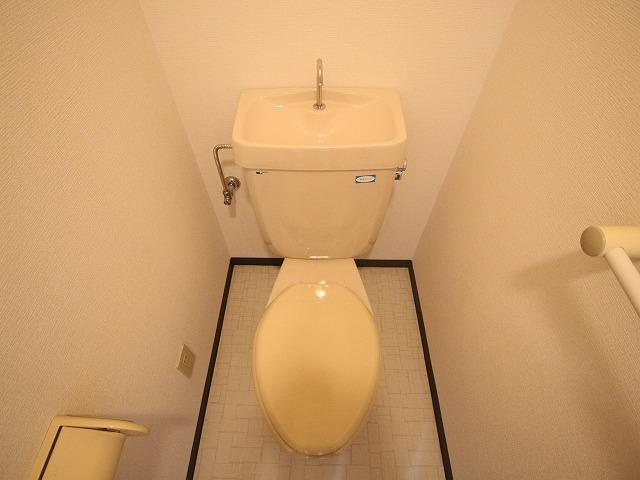 第二平山ビルのトイレ