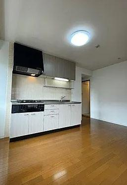 フォレストガーデンの居間・リビング