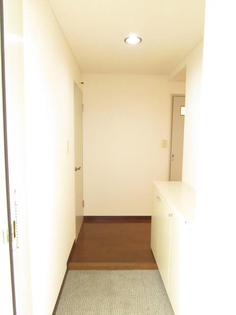 キャッスルコンフォートの玄関