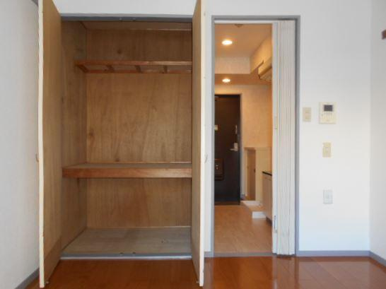 川崎市多摩区登戸の賃貸マンションの収納