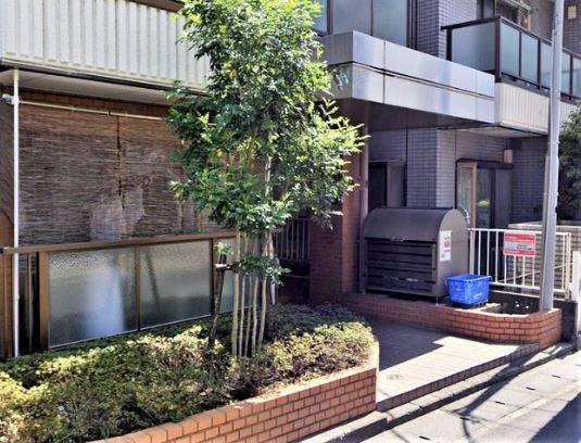 川崎市多摩区登戸の賃貸マンションのバルコニー