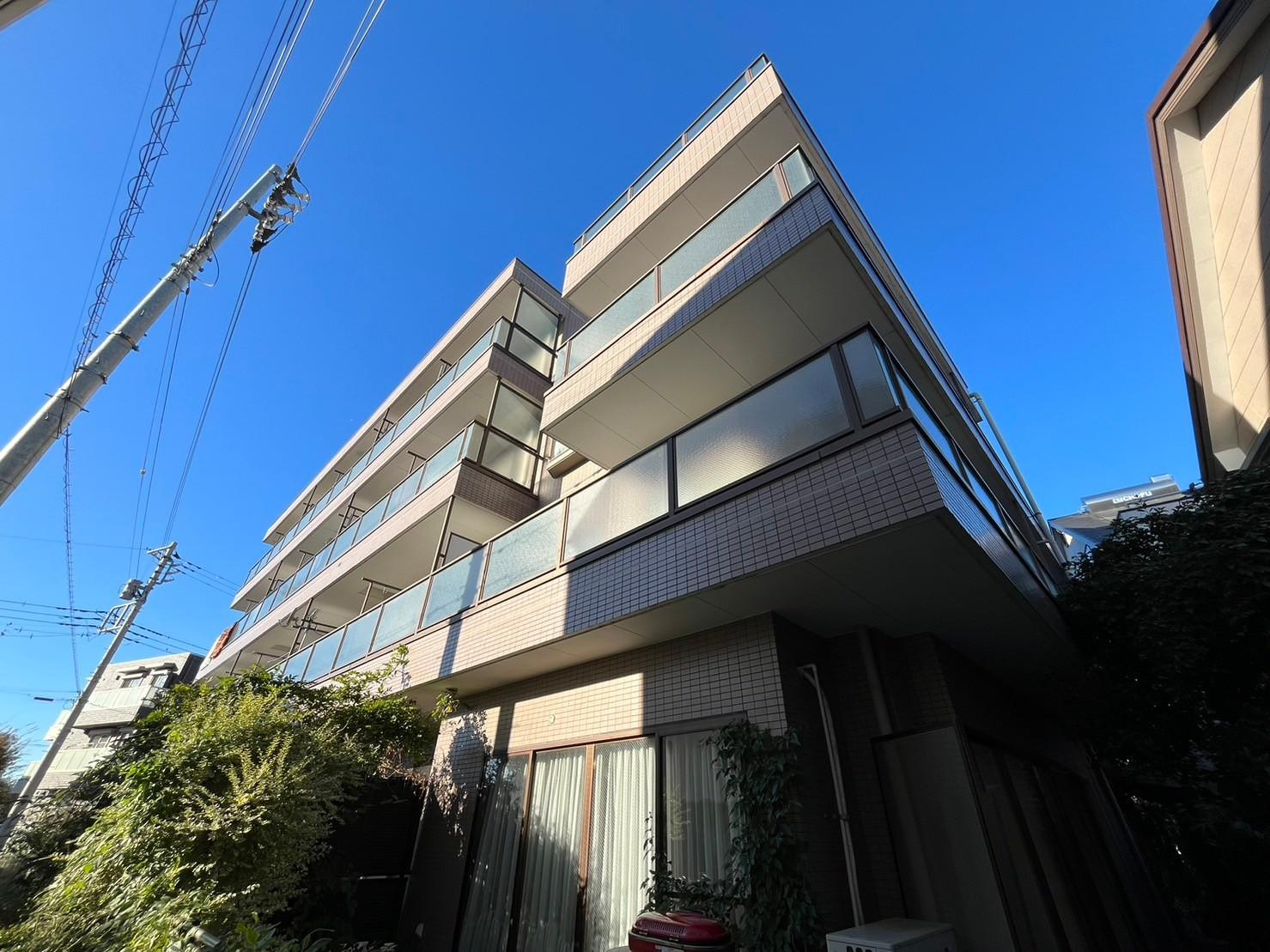 川崎市多摩区登戸の賃貸マンションの外観