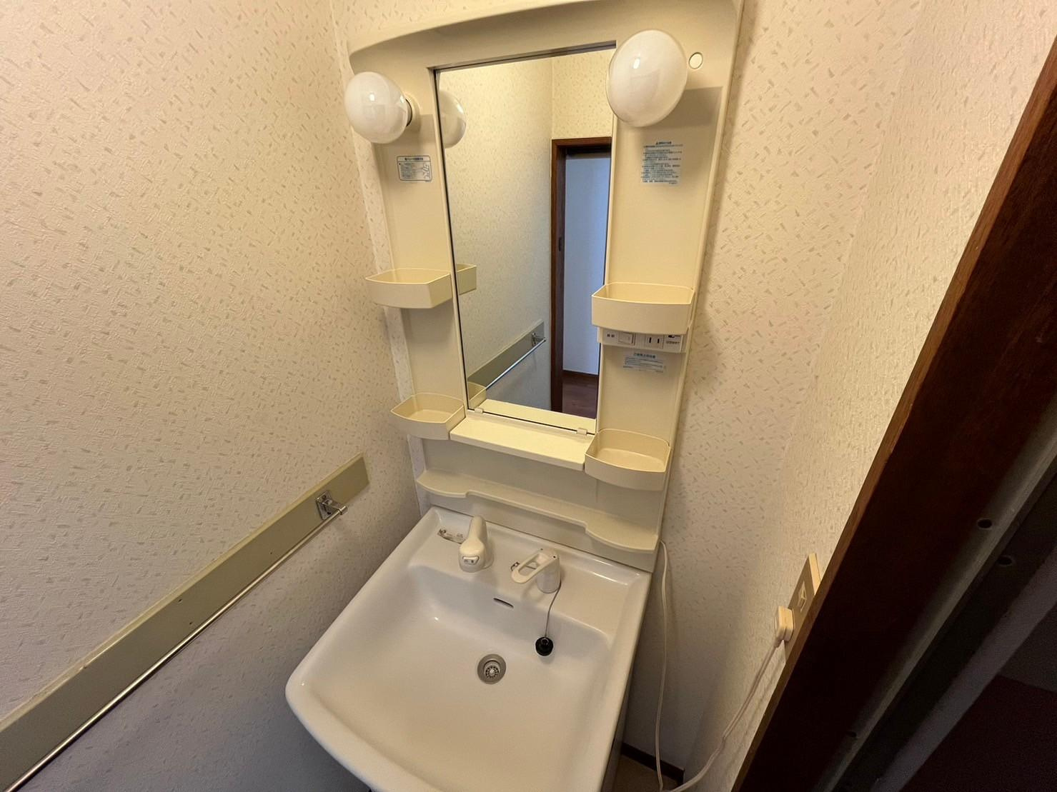 川崎市多摩区登戸新町の賃貸マンションの洗面所