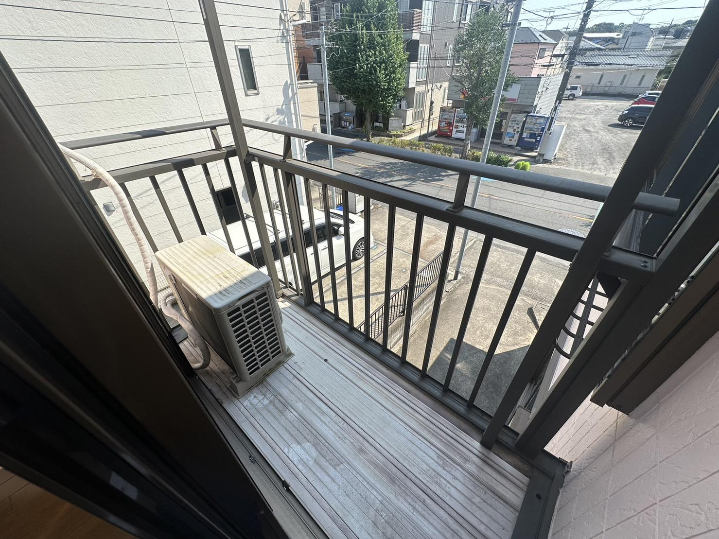 川崎市多摩区登戸のタウンのバルコニー