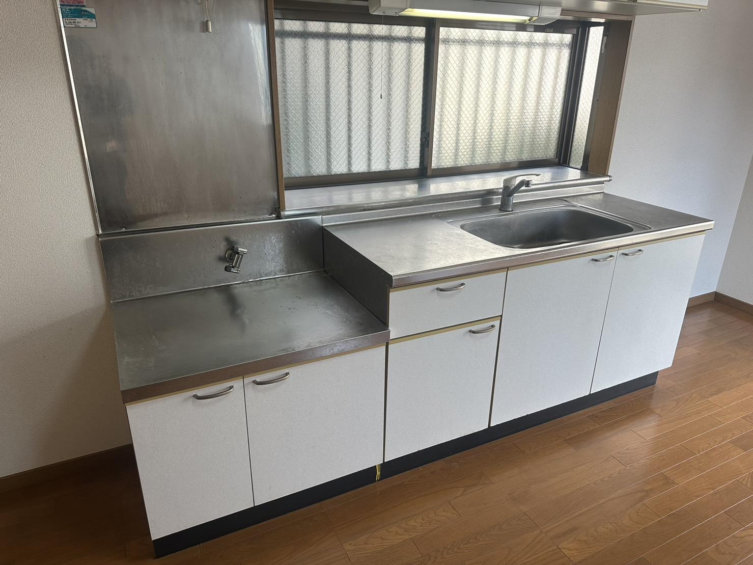 川崎市多摩区登戸のタウンのキッチン