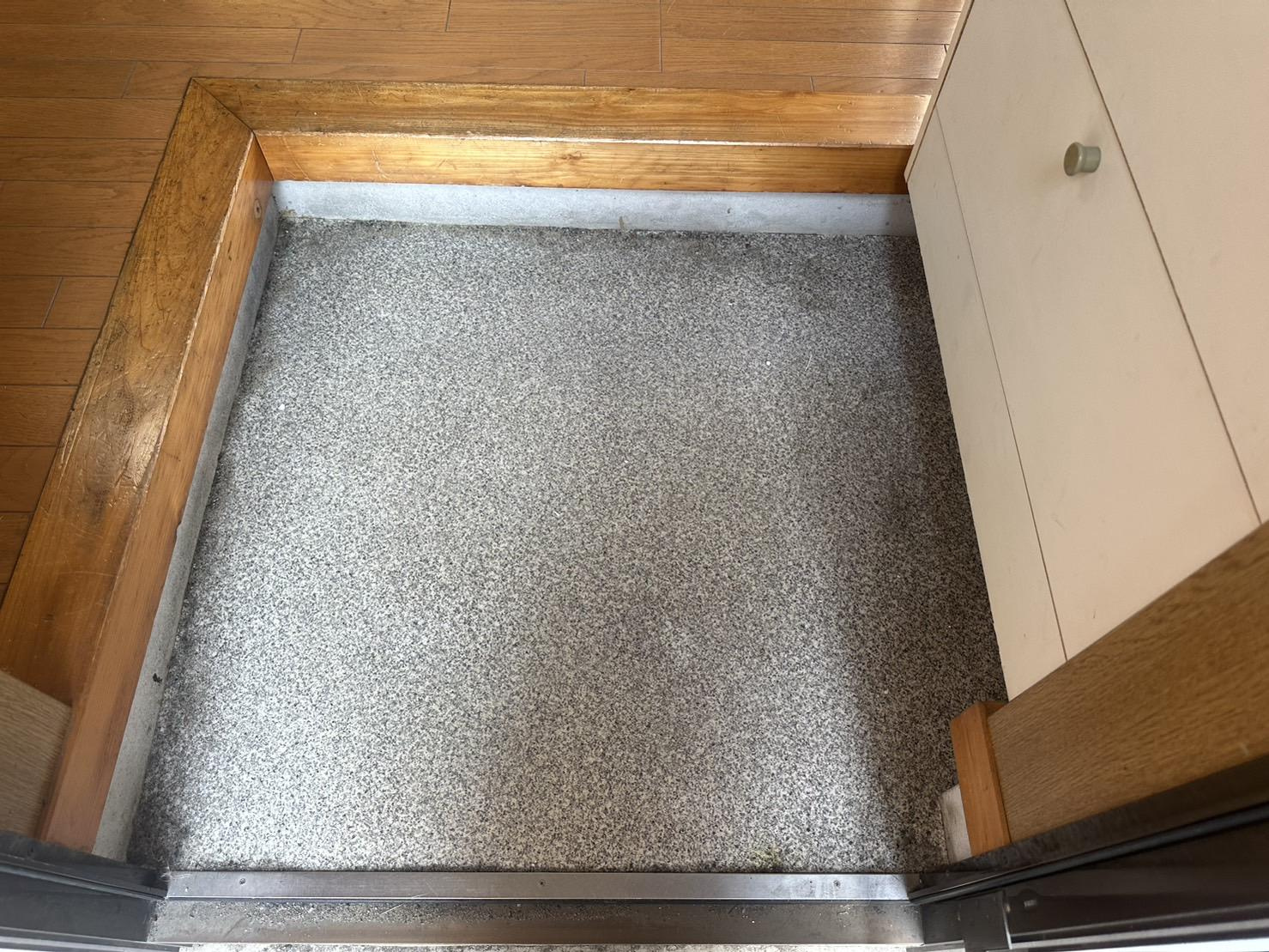 川崎市多摩区登戸のタウンの玄関