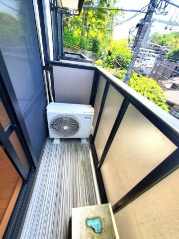 カーザ東生田のバルコニー