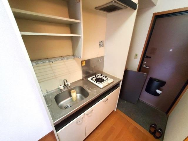 カーザ東生田のキッチン