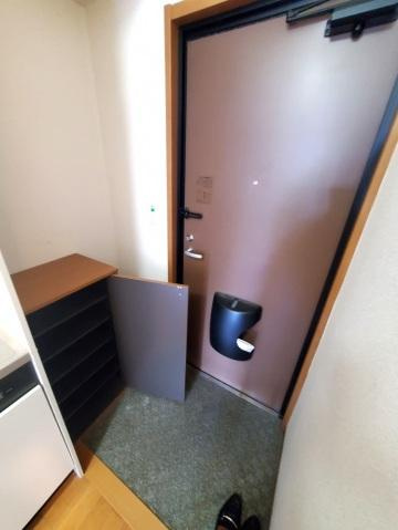 カーザ東生田の玄関