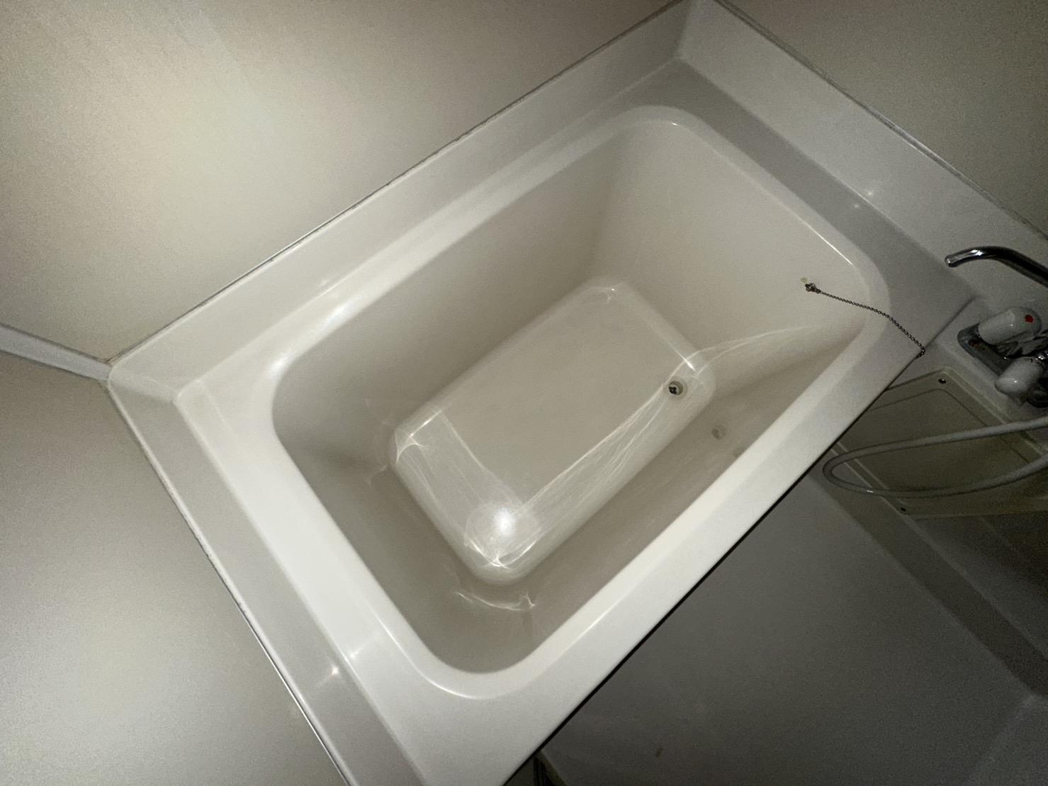 川崎市多摩区登戸のアパートの浴室