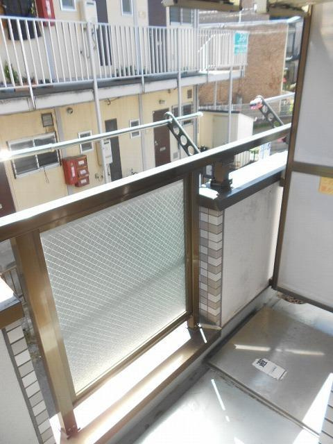 川崎市多摩区枡形２丁目の賃貸マンションのバルコニー