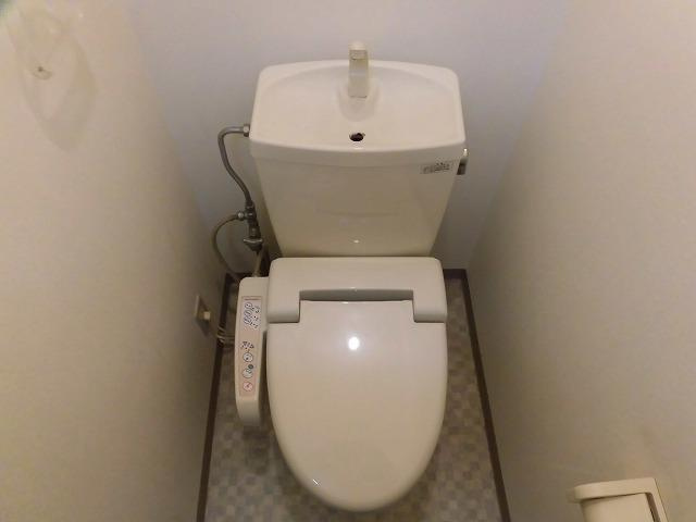 川崎市多摩区登戸のアパートのトイレ