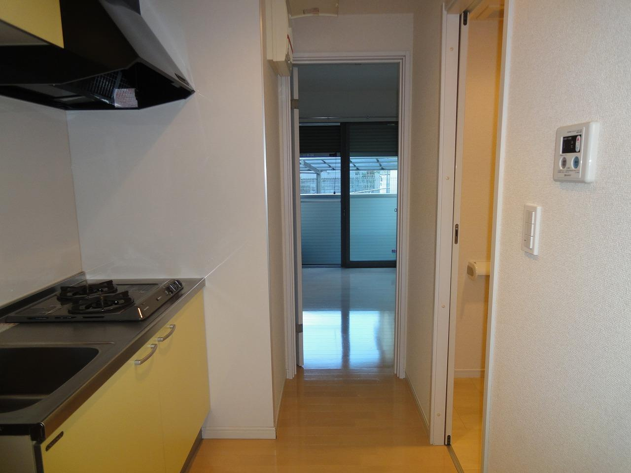 川崎市多摩区枡形６丁目のアパートの居間・リビング