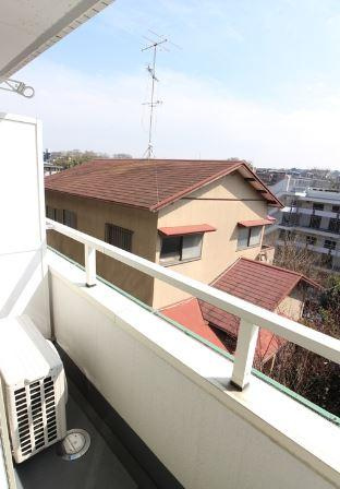 ルミエール生田のバルコニー