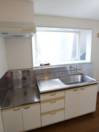 ルミエール生田のキッチン