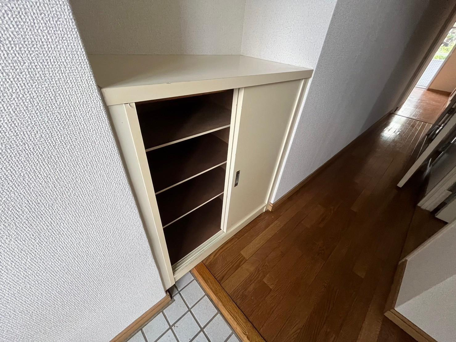 川崎市多摩区菅５丁目の賃貸マンションの玄関