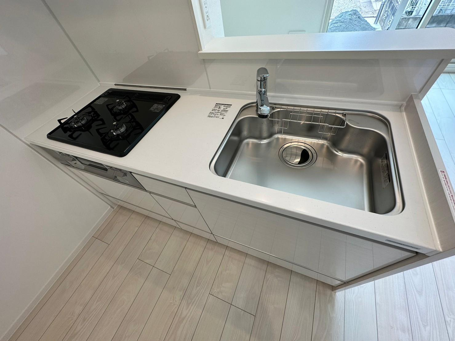 狛江市東和泉１丁目のアパートのキッチン