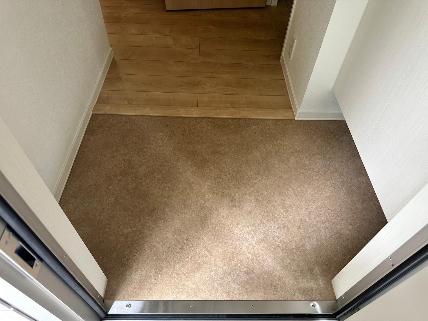 アクセスヴィラ狛江の玄関