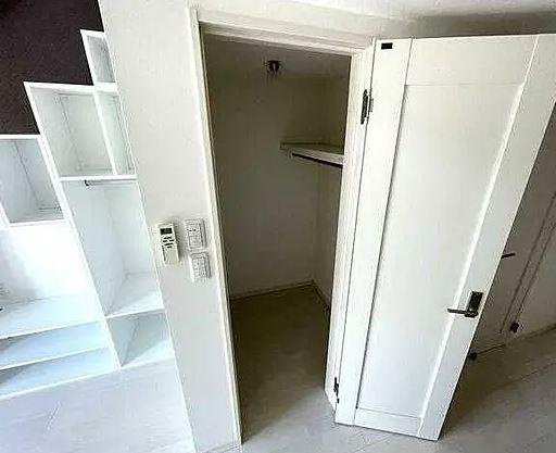 川崎市多摩区菅北浦２丁目のアパートの収納