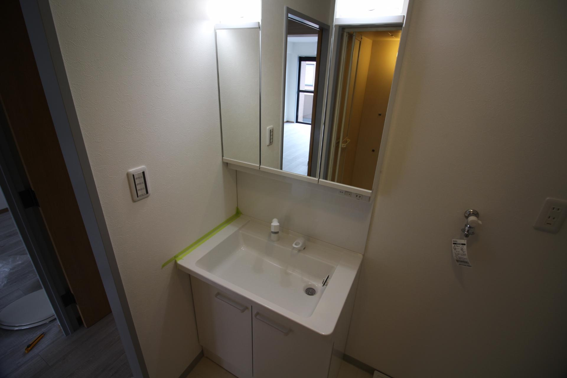 川崎市多摩区宿河原４丁目の賃貸マンションの洗面所