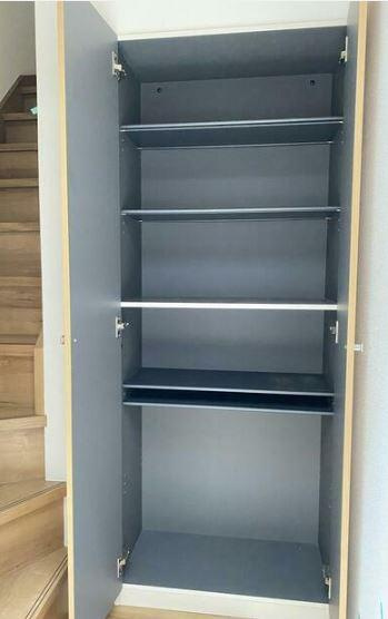 狛江市岩戸北４丁目の賃貸マンションの玄関