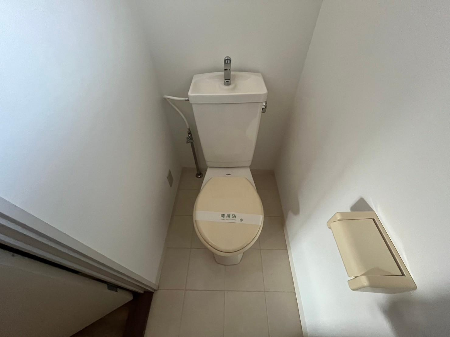 川崎市多摩区菅稲田堤２丁目のアパートのトイレ