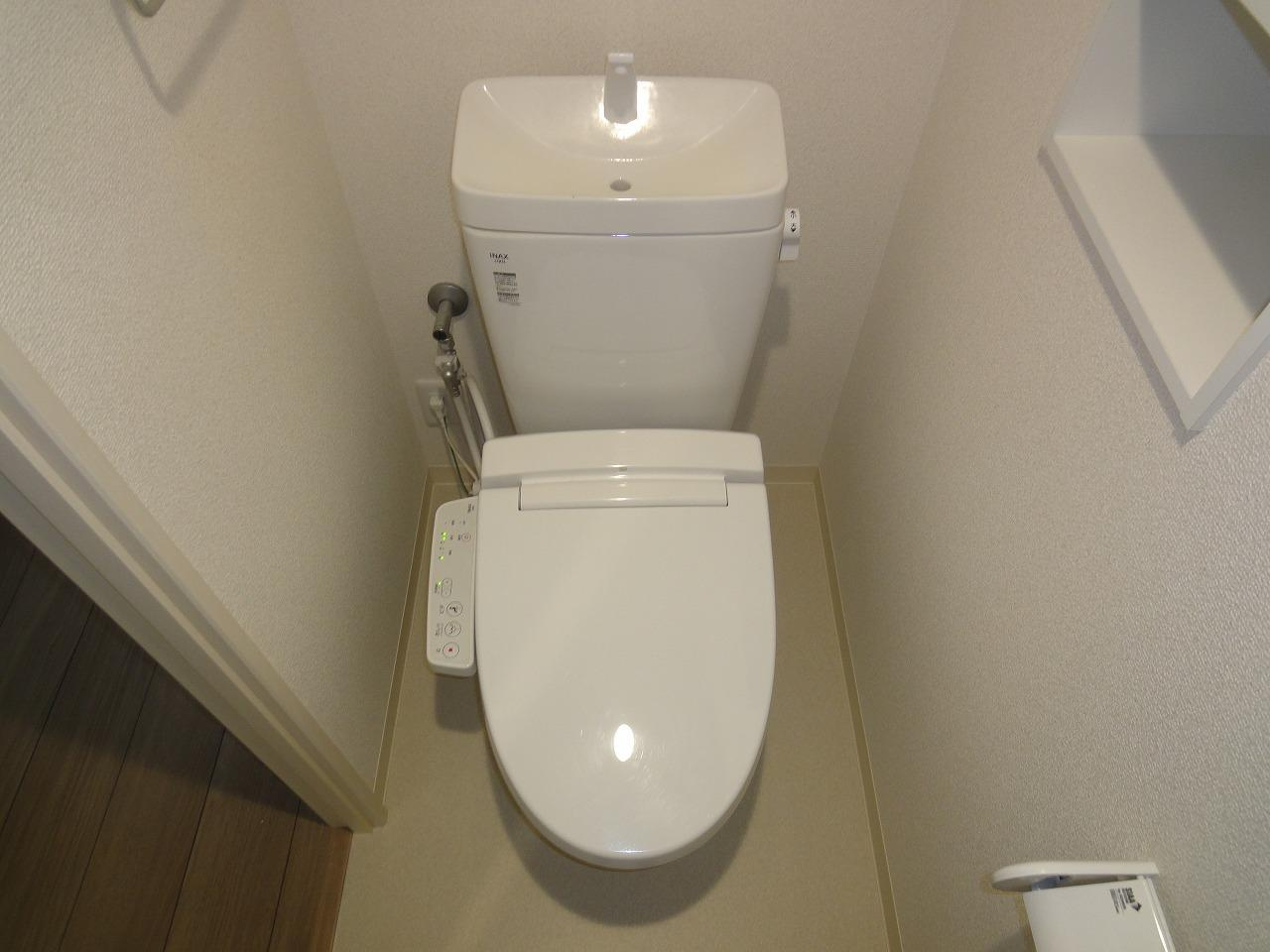川崎市多摩区登戸の賃貸マンションのトイレ