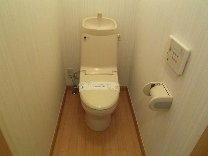 ガーデンヒルズ湘南台A棟のトイレ