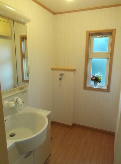 ガーデンヒルズ湘南台A棟の洗面所