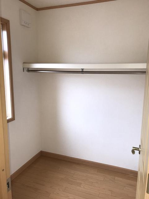 ガーデンヒルズ湘南台A棟の収納