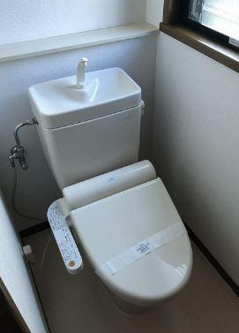 岩戸南３丁目戸建のトイレ