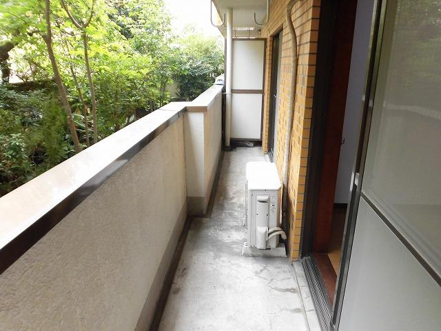 ビラ多摩川のバルコニー